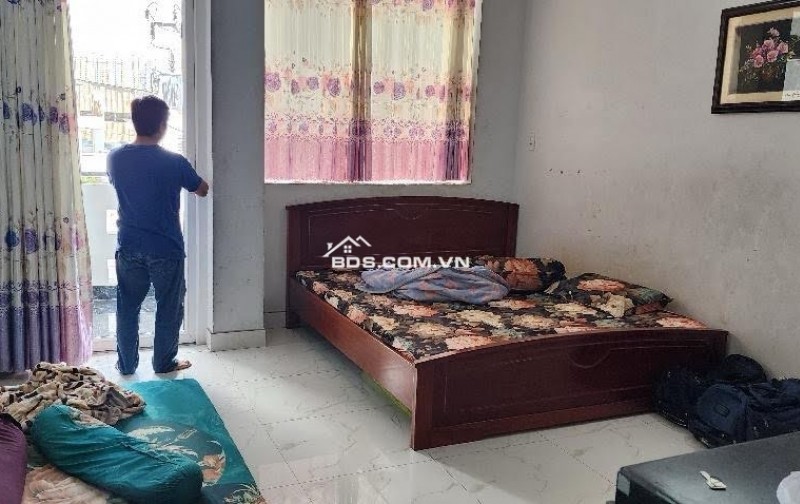 Bán Nhà MT Lý Chiêu Hoàng, Gần Bình Phú, Quận 6. DT 100M2, Ngang 3.9x26m. 4 tầng(5PN), Chỉ nhỉnh 15,3 tỷ